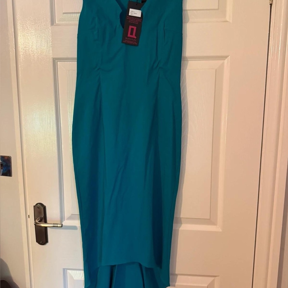 Elegant Teal Sleeveless Dress